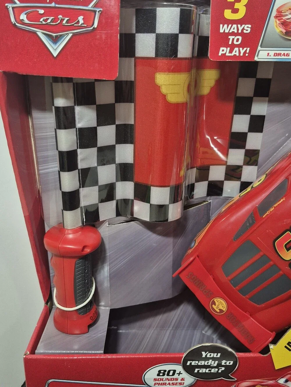 Mattel 2016 Cars Flag Finish Flash Lightning Mc Queen BRAND NEW